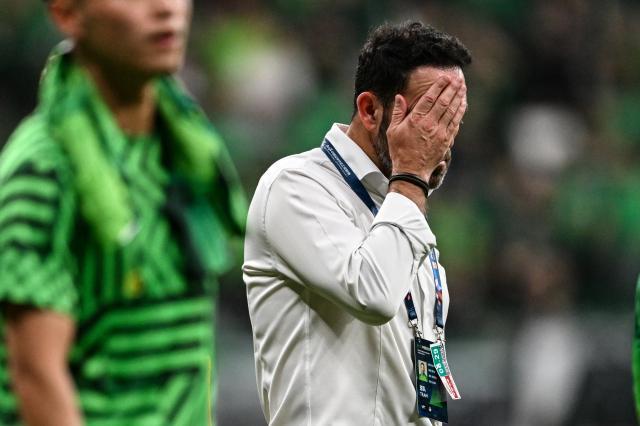 山猫直播-中超“换帅如换刀”失灵了？国安问题并非换帅能解决