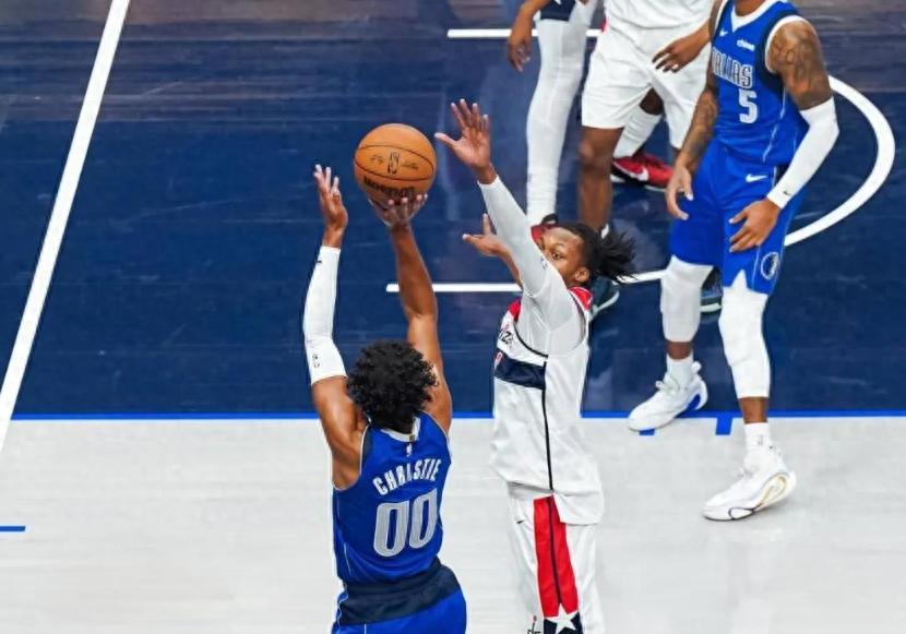 山猫直播-连续四场！独行侠捡到宝？比浓眉还靠谱了？